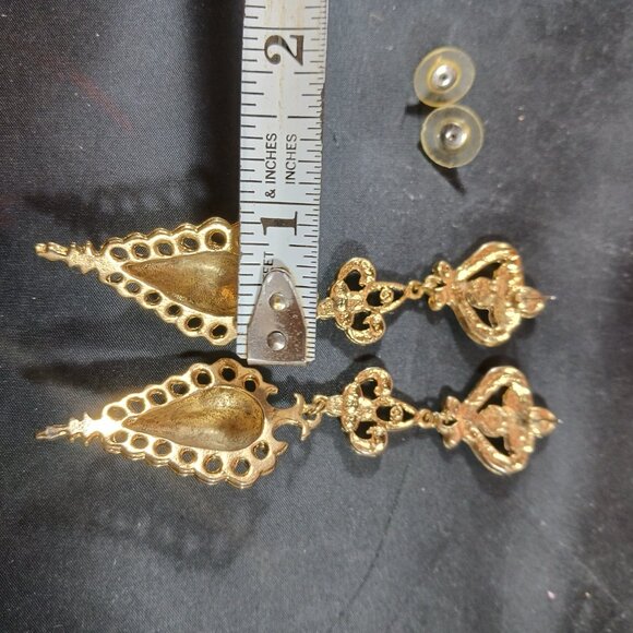 Vintage Gold Tone Women's Long Piercing Earrings - Picture 5 of 8